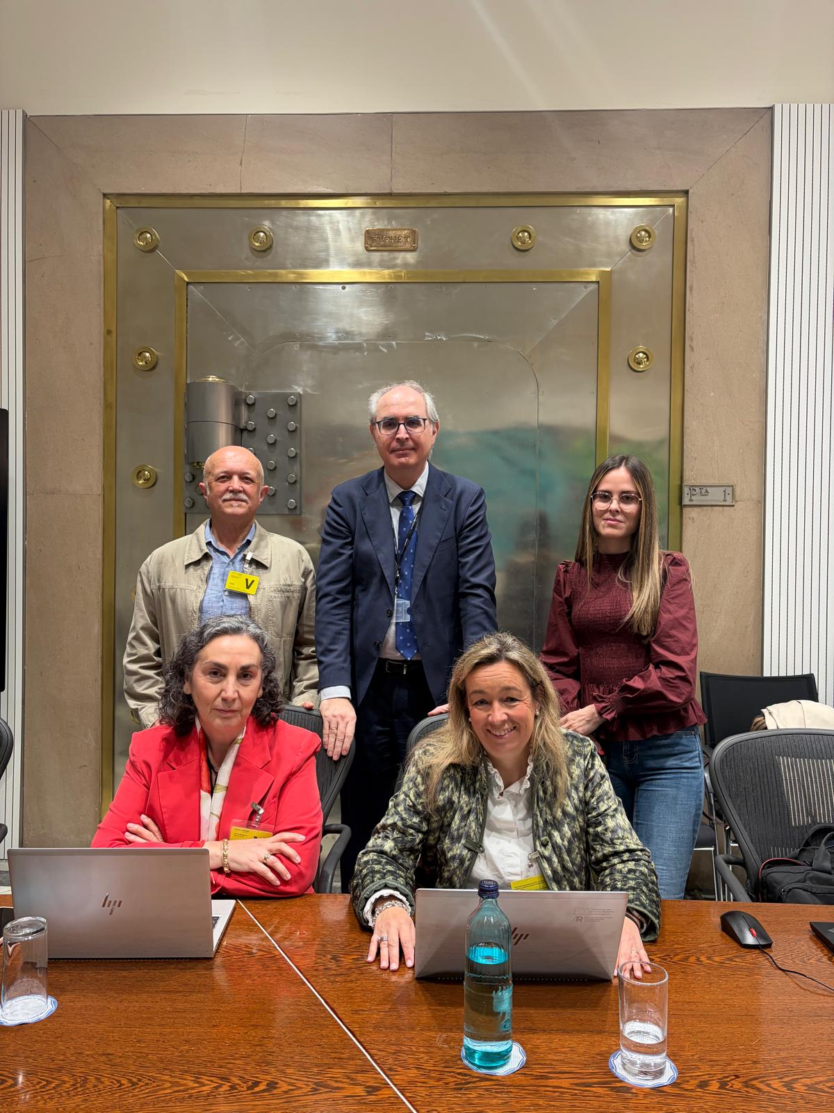 El Comité elaborará recomendaciones de base para la Ponencia del PEN
